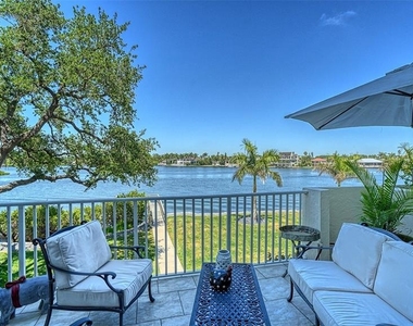 1355 S Portofino Drive - Photo Thumbnail 44