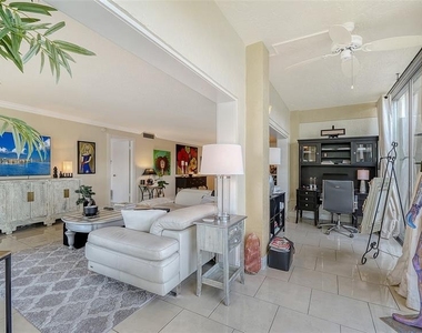 1355 S Portofino Drive - Photo Thumbnail 22