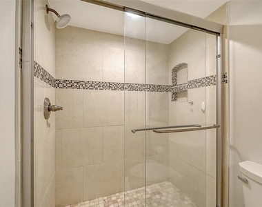 1355 S Portofino Drive - Photo Thumbnail 38