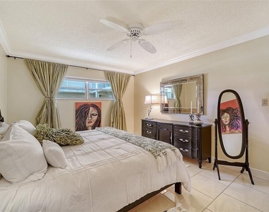 1355 S Portofino Drive - Photo Thumbnail 49