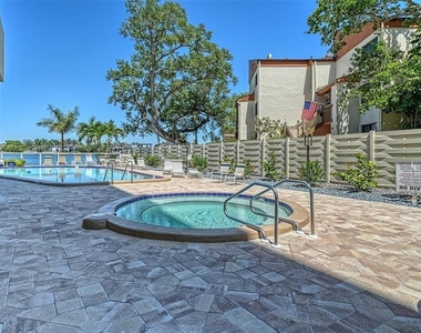 1355 S Portofino Drive - Photo Thumbnail 57