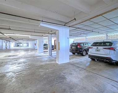 1355 S Portofino Drive - Photo Thumbnail 54