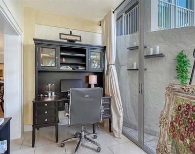 1355 S Portofino Drive - Photo Thumbnail 24