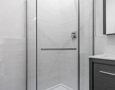 218 West 108th Street - Photo Thumbnail 5