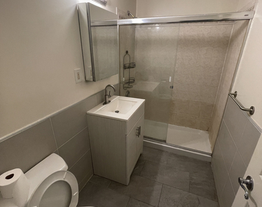 217 E Street - Photo Thumbnail 5