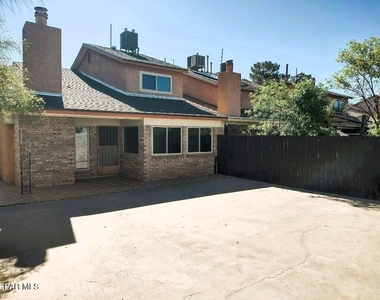 1913 Bobby Jones Drive - Photo Thumbnail 22