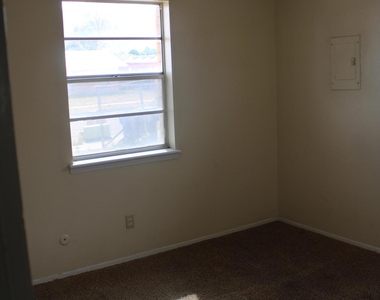 10452 Persephone Drive - Photo Thumbnail 8