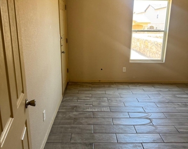 8940 Herbert Street - Photo Thumbnail 18