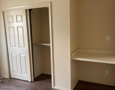 8940 Herbert Street - Photo Thumbnail 9