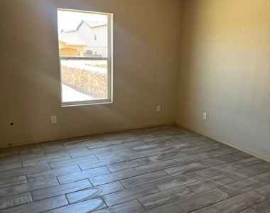 8940 Herbert Street - Photo Thumbnail 19