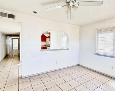 2717 Idalia Avenue - Photo Thumbnail 3