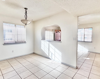 2717 Idalia Avenue - Photo Thumbnail 4
