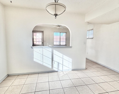 2717 Idalia Avenue - Photo Thumbnail 8