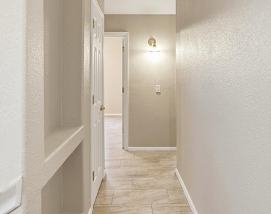 7536 Le Conte Drive - Photo Thumbnail 22