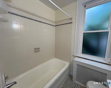 86 Grove Street - Photo Thumbnail 9
