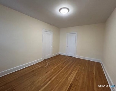 86 Grove Street - Photo Thumbnail 3