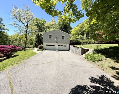 137 Florida Hill Road - Photo Thumbnail 3