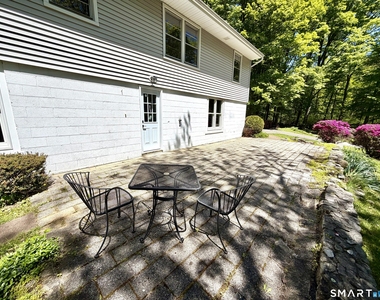137 Florida Hill Road - Photo Thumbnail 6