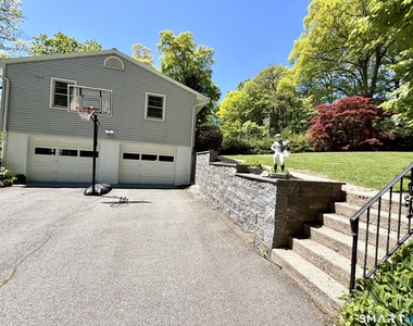 137 Florida Hill Road - Photo Thumbnail 5