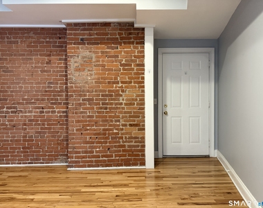 51 Bank Street - Photo Thumbnail 1