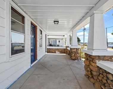 223 Townsend Avenue - Photo Thumbnail 24