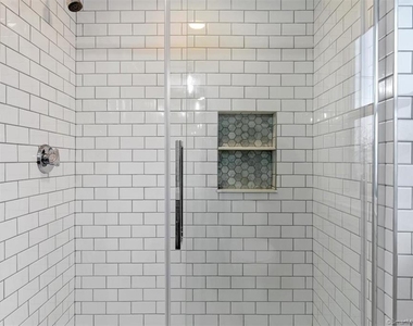 223 Townsend Avenue - Photo Thumbnail 22