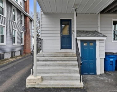 223 Townsend Avenue - Photo Thumbnail 33