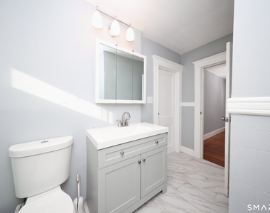 78 Maplewood Avenue - Photo Thumbnail 10