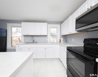 78 Maplewood Avenue - Photo Thumbnail 4