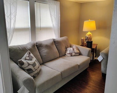 25 George Street - Photo Thumbnail 28