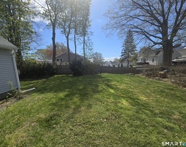 275 Burnsford Avenue - Photo Thumbnail 3