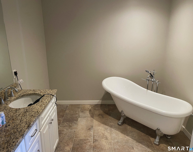 133 Harbor Close Road - Photo Thumbnail 9