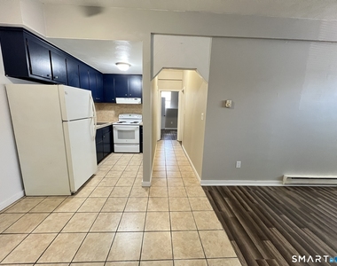 515 Emmett Street - Photo Thumbnail 3