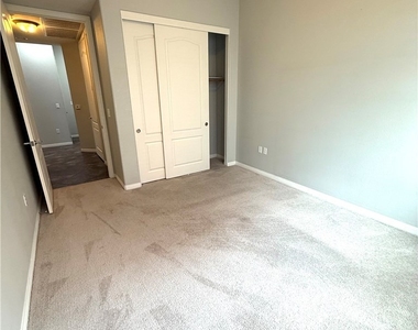 38 Serene Avenue - Photo Thumbnail 20