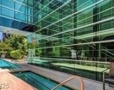 38 Serene Avenue - Photo Thumbnail 31