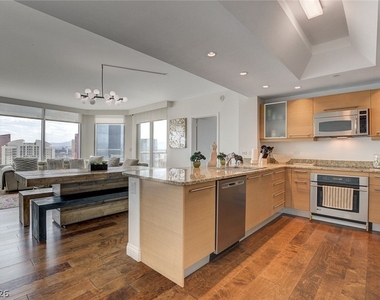 222 Karen Avenue - Photo Thumbnail 7