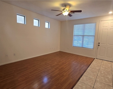 8229 Laredo Street - Photo Thumbnail 27