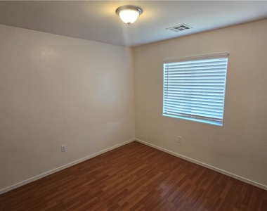 8229 Laredo Street - Photo Thumbnail 13