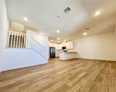 12480 Kings Creek Place - Photo Thumbnail 4