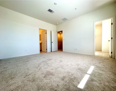 12480 Kings Creek Place - Photo Thumbnail 13