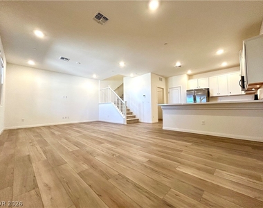 12480 Kings Creek Place - Photo Thumbnail 3
