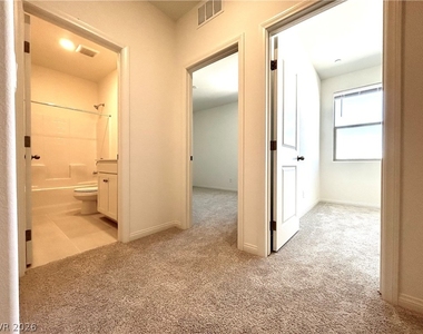 12480 Kings Creek Place - Photo Thumbnail 11