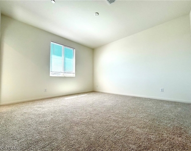 12480 Kings Creek Place - Photo Thumbnail 12