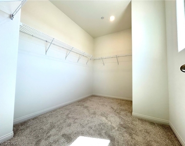 12480 Kings Creek Place - Photo Thumbnail 14