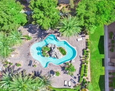 4200 S Valley View Boulevard - Photo Thumbnail 10