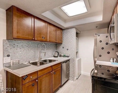 4200 S Valley View Boulevard - Photo Thumbnail 24