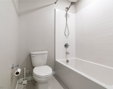 3188 Lumassina Way - Photo Thumbnail 12