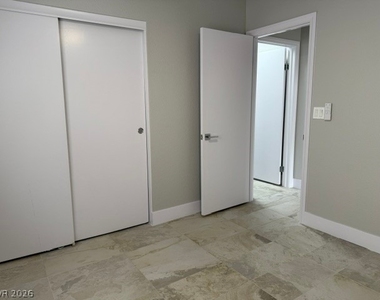 7873 Bridgefield Lane - Photo Thumbnail 33