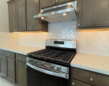 6944 Trevelez Street - Photo Thumbnail 9