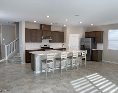 6944 Trevelez Street - Photo Thumbnail 4